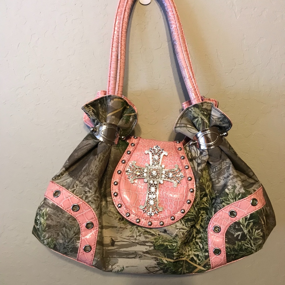 CLEARANCE Camo & Pink Crocodile with Bling Cross